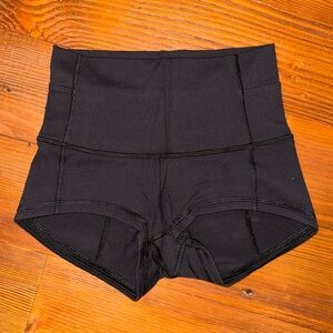 Lululemon Wunder Short 4 black